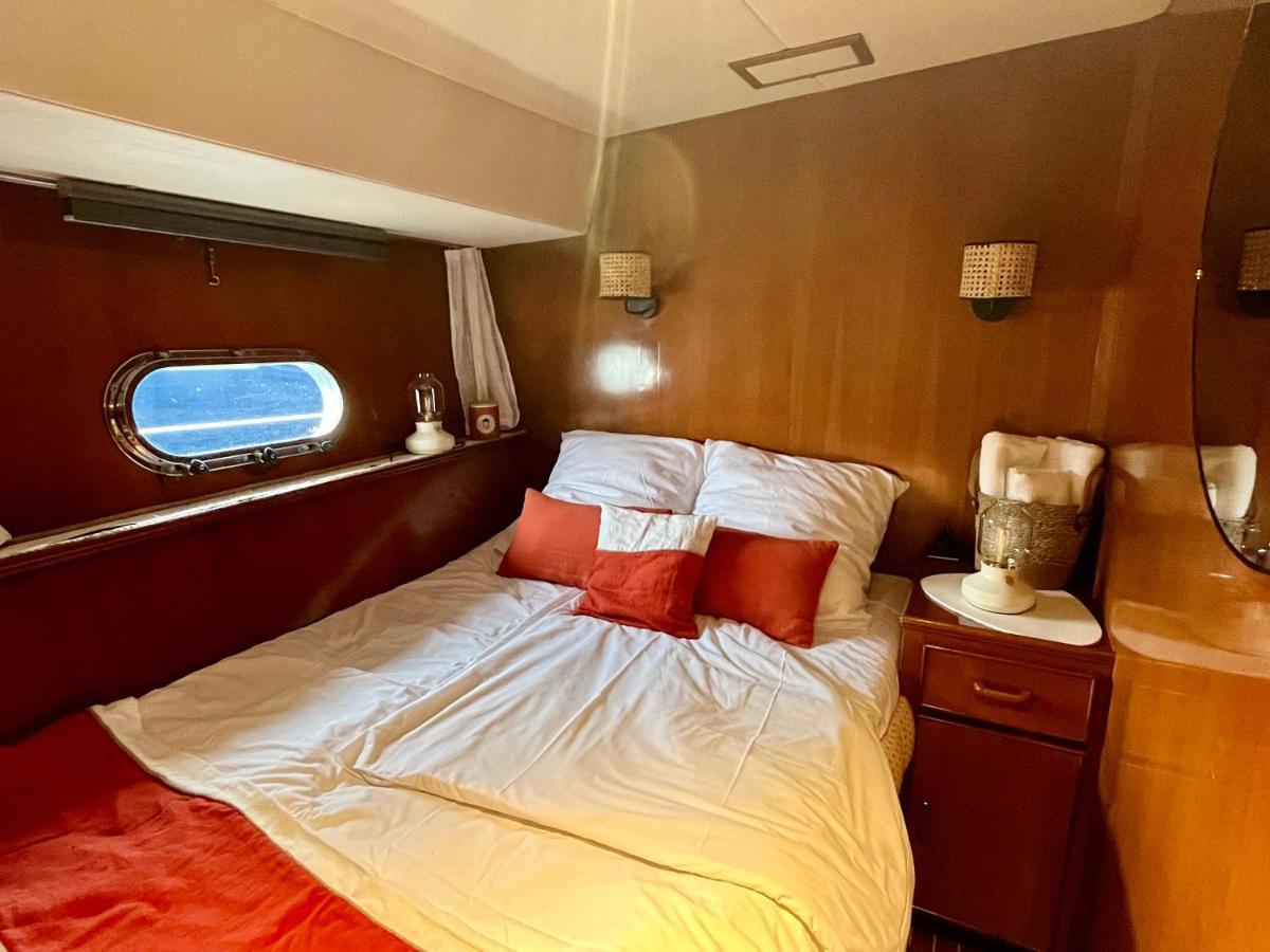 Navi Yacht A Sete, 2 A 8 Couchages, Privatif Hotell Exteriör bild
