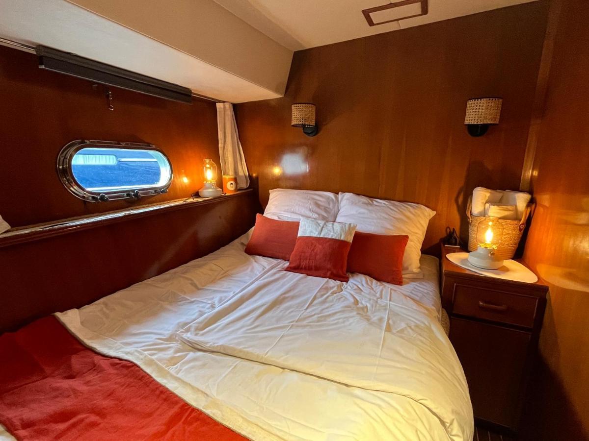 Navi Yacht A Sete, 2 A 8 Couchages, Privatif Hotell Exteriör bild