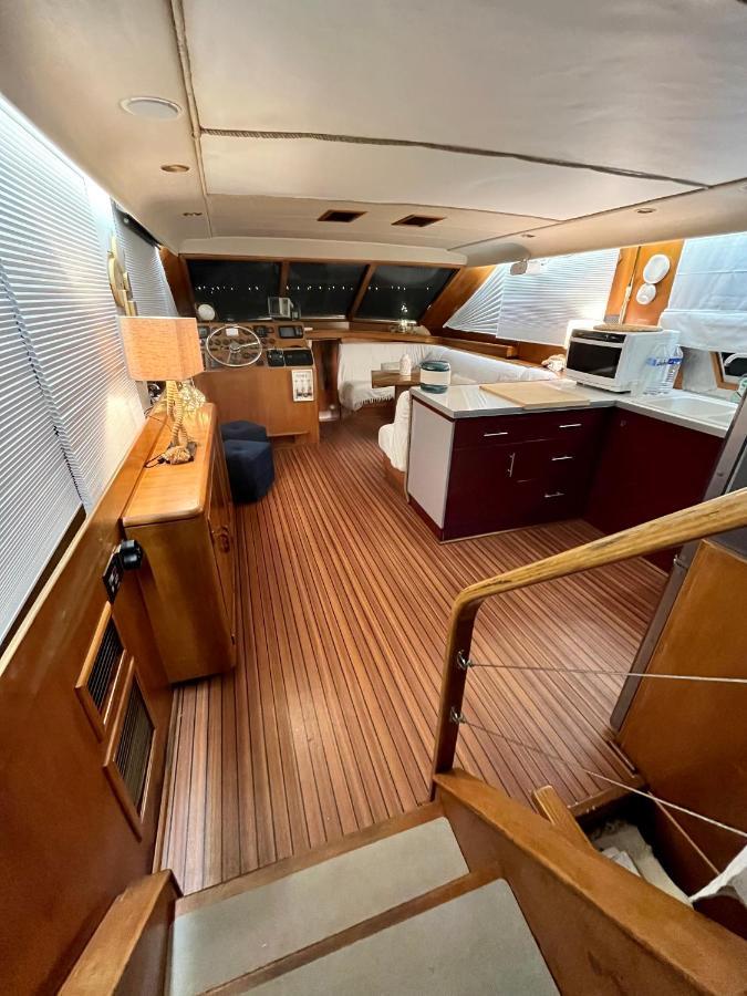Navi Yacht A Sete, 2 A 8 Couchages, Privatif Hotell Exteriör bild