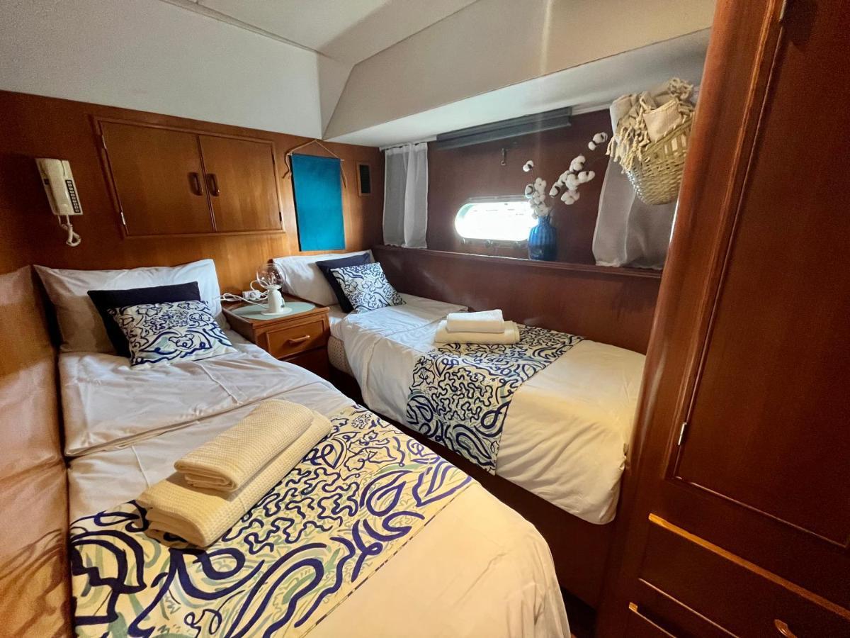 Navi Yacht A Sete, 2 A 8 Couchages, Privatif Hotell Exteriör bild