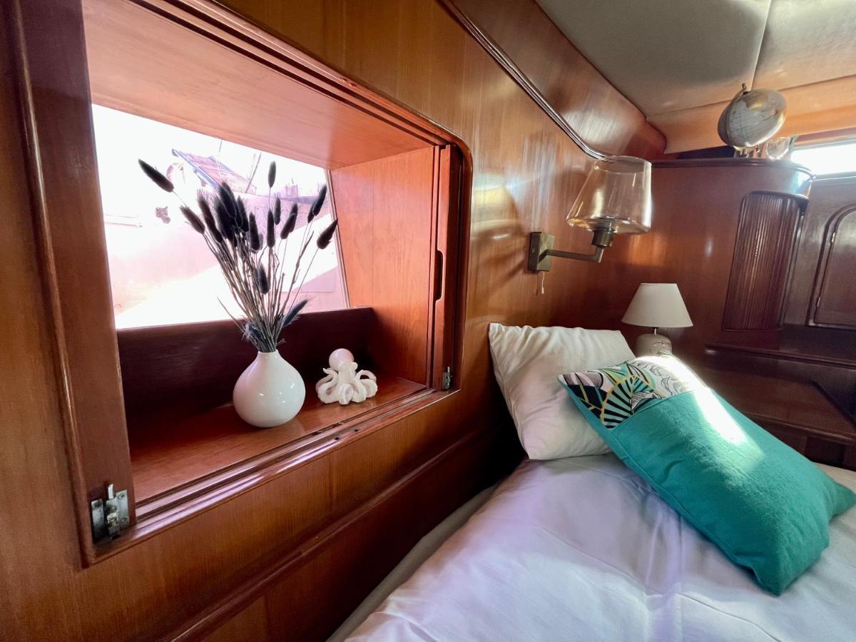 Navi Yacht A Sete, 2 A 8 Couchages, Privatif Hotell Exteriör bild